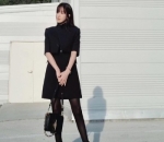 Outfit serba hitam yang memancarkan kesan klasik nan elegan