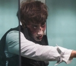 Lee Kwang Soo parodikan tampilan Zombie