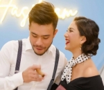 Jessica Mila dan Yakup Hasibuan tampak senyum semringah 