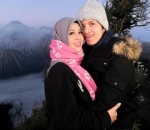 Liburan Atta dan Aurel ke Bromo