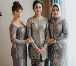 Winona Bersama sang Kakak dan Ibunya