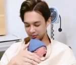 Arshakalif tampan dan sehat