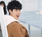 Ketampanan Jo Byeong Gyu saat tersenyum