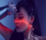 <i>make up bold</i> Tiffany yang terkesan <i>wild</i> namun keren