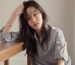 <i>wavy</i> hair