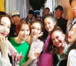 Rossa bareng Red Velvet