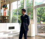 Makin tampan dengan Setelan jas 