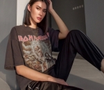 Menuai kritik Feminis