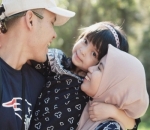 Keluarga penuh cinta Ben, Ines dan Sienna