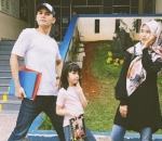 Potret kompak <i>family goals</i> Ben, Ines dan Sienna