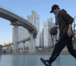 <i>Sporty</i> Ala Hwang In Yeop