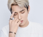 Kris Tampil Kasual Namun menawan