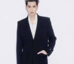 Rambut <i>Spike</i> Kris Curi perhatian 
