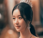 Seo Ye Ji tampil anggun bak ratu