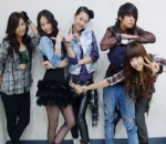 Potret Victoria saat menjadi <i>leader</i> f(x) 