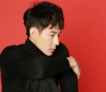 Potret <i>candid</i> Jo In Sung yang tampan maksimal