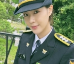Lee sun bin dengan seragam polisi di 'sketch'