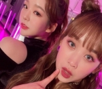 Dita tampil dengan riasan <i>bold</i> bareng soodam
