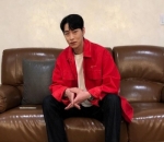 OOTD Ala <i>Boyfriend Material</i>