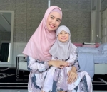 Kompak Dengan Si Bungsu