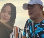 Menikmati momen liburan