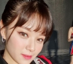 Selalu tampil anggun, senyum Jeongyeon terbilang langka
