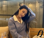 Pancarkan Aura <i>Girlfriend Material</i>