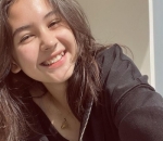 <i>Flawless</i>, Sandrinna tunjukkan foto <i>close up</i>