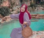 <i>Outfit</i> Simpel Dan Nyaman