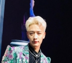 Kece dengan rambut pirang