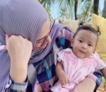 Si Bungsu Nyaman Di Dekapan Ibu