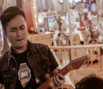 Momen gemas denny dan darren jadi anak band