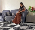 Cantik meski di rumah aja