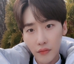 Lee jong suk