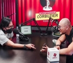 Menjadi Bintang Tamu Di <i>Podcast</i>
