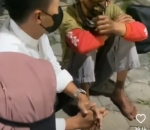 Melakukan kebaikan bersama 