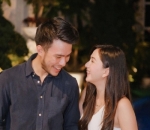 Momen romantis di perayaan ulang tahun