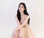 Menawan Dalam Balutan <i>Dress</i>
