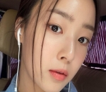 Potret <i>Selfie Flawless</i>