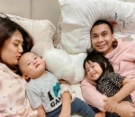 Momen Santai berempat