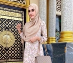 Cantik dengan hijab