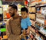<i>Family man</i>