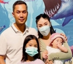 Potret lengkap keluarga