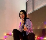 Hobi <i>Travelling</i>