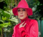 Aktif di dunia entertainment sejak tahun 1992