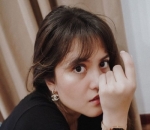 <i>Stunning</i> Saat Berponi