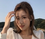 Sana TWICE