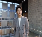 <i>Look semi formal</i> penuh karisma