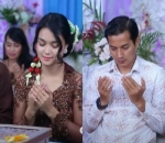 adu akting dengan tyas mirasih di 'Air Mata Tak Berujung Di Pernikahanku'