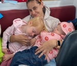 Pancarkan aura <i>Mother figure</i>